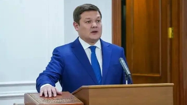 Экс-министрі Асхат Оралов тағы да жайлы орынға жайғасты
