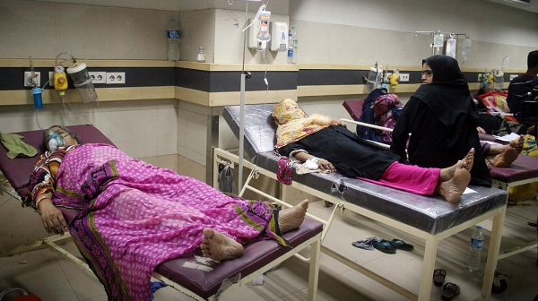 40 градус: Пәкістанда 600-ден астам адам ыстықтан көз жұмды