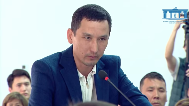 “Чика”-ға шабуыл жасалуда:Айыпталушылардың бірінің адвокаты Нұрымовтың тағы жауап алуды талап етті