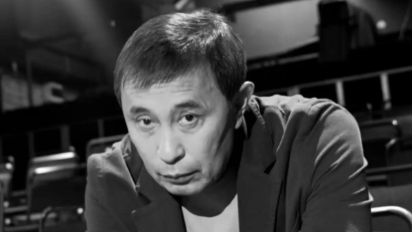 "Елге сыйғызбады" деп шетелге көшіп кеткенін айтқан Ермек Тұрсыновқа қатысты Антикор мәлімдеме жасады