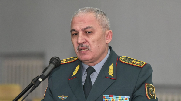 Тоқаев Қорғаныс министрі Руслан Жақсылықовты қызметтен босатты