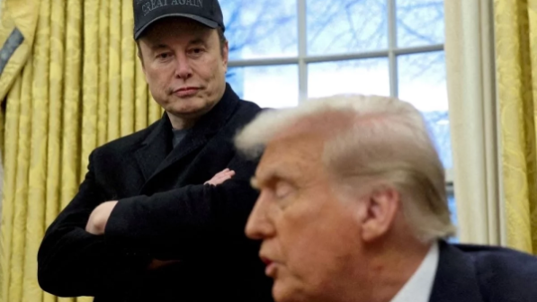 "Менсіз Трамп сайлауда жеңілер еді" - Маск Трамптан қай сөзі үшін кешірім сұрады?