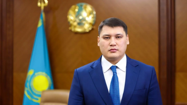 Шымкентте оқ тиген Руслан Берденов партиядағы қызметінен кетті