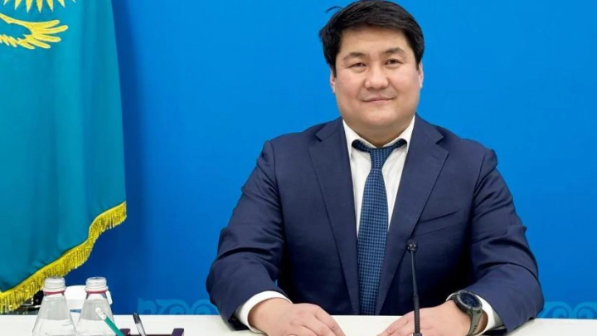 Дәрігерлер өмірін сақтап қалу үшін күресіп жатыр: Алматы облысы әкімінің орынбасары жол апатына ұшырады