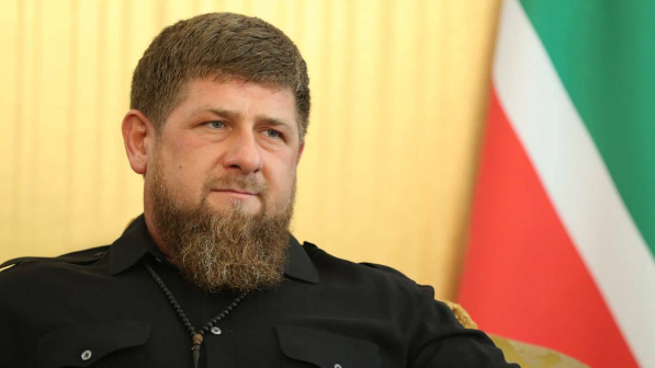 “Өліп кете жаздады”: Шешенстан басшысы Рамзан Қадыров ауруханаға түсті