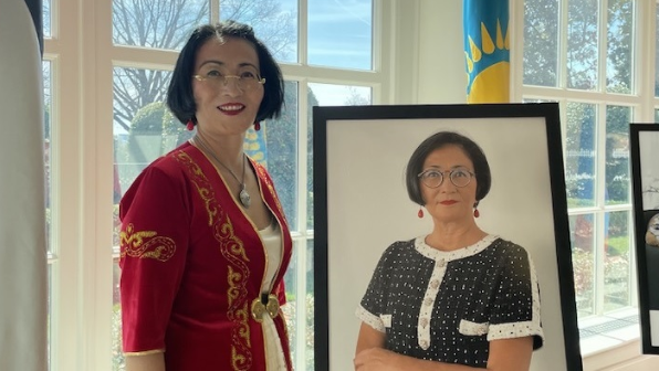 “Мені үнсіз қалдыру үшін сылтау ойлап табуда” - Құқық қорғаушы Бақытжан Төреғожина не үшін тергелді?