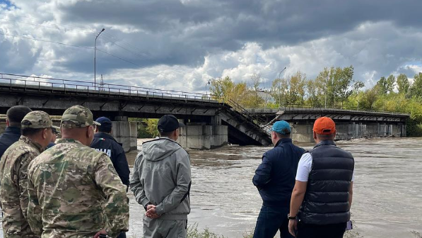 “Апатты жою бойынша қажетті шаралар қабылдануда”. Шұғыл! Өскеменде көпір құлады (ВИДЕО)