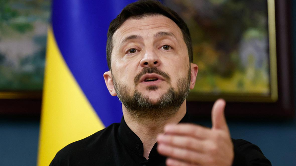 “Соғысты тоқтатуға ниеті жоқ”: Зеленский Мәскеуге кездесуге шақырған Путинге тіл қатты