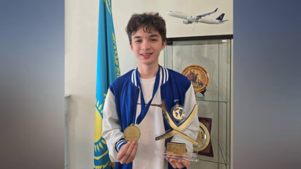 “100 мың оқушының арасында АБСОЛЮТТІ чемпион” - Астаналық оқушы халықаралық олимпиадада топ жарды