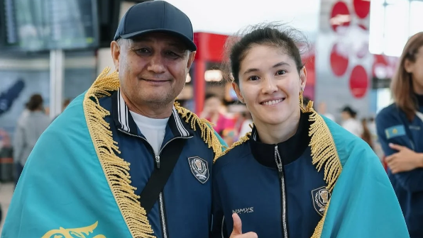 “Назым финалды ұтты. Төрешілер басқа шешім қабылдады” - Назым Қызайбайдың жеке бапкері