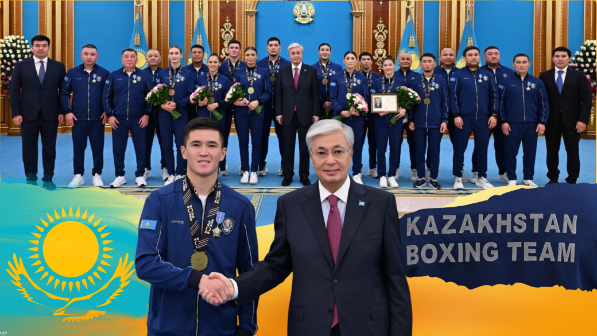 "Көк туымыз жеті рет желбіреді" - Президент Әлем чемпионатының жеңімпаздарын марапаттады