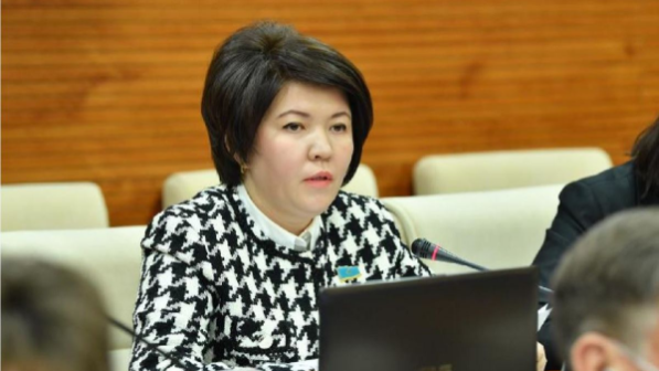 Жұлдыз Сүлейменова Оқу-ағарту министрі болып тағайындалды