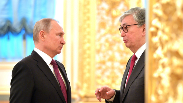 “Өзекті мәселелер талқыланды”. Тоқаев пен Путин телефон арқылы не туралы сөйлесті? 