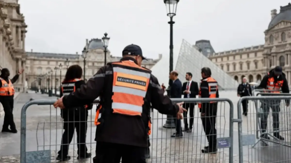 Луврды тонады деген күдікпен тағы бес адам ұсталды
