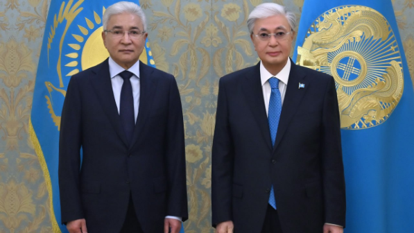 Қасым-Жомарт Тоқаев ҰҚШҰ Бас хатшысы Иманғали Тасмағамбетовпен кездесу өткізді
