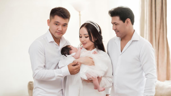  “Сүйінші! Көптен күткен қуаныш”: Жазира Байырбекова ел естімеген қуанышты жаңалығын бөлісті (ВИДЕО)  