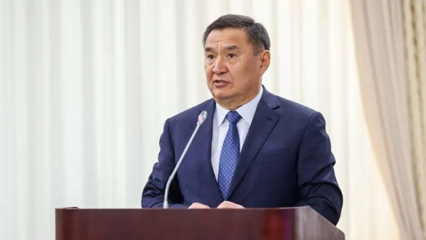 Ақмола облысының әкімі Марат Ахметжанов журналистердің сұрағына неге ашуланды?