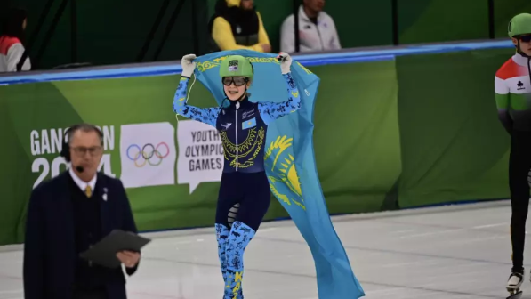 Сүйінші: Қазақстан шорт-трек бойынша топ жарып, Әлем кубогы кезеңінде алтын жеңіп алды