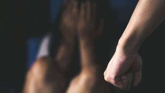 “13 жасар баланы зорлаған” - 29 жастағы Ақтаулық танымал видеограф туралы сұмдық ақпарат белгілі болды (ФОТО)