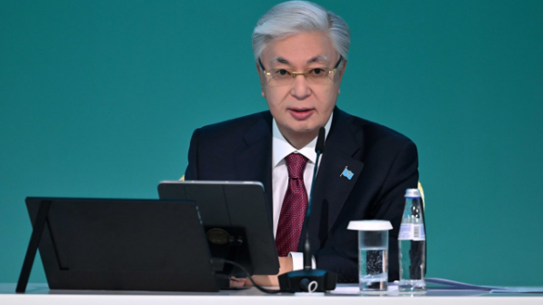 «Депутат санын тым көбейтудің қажеті жоқ»: Тоқаев бір палаталы Парламент жайлы маңызды мәлімдеме жасады