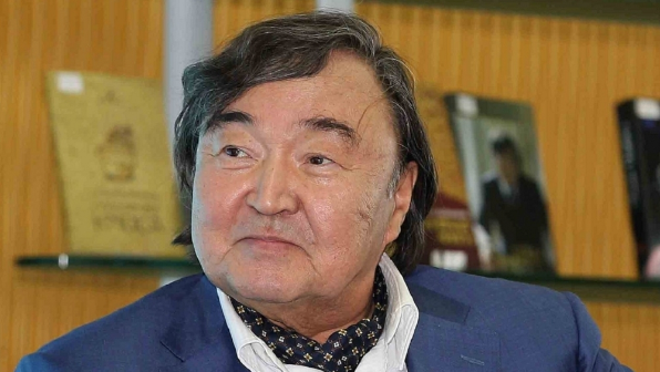 “Тарихи әрі маңызды шешім”: Олжас Сүлейменов Нобель сыйлығына ұсынылды