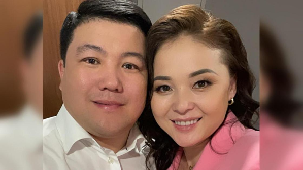 “Сенбей тұрмын… Бөлісетін шақ туды”: Мөлдір Мұқан ел естімеген сүйінші жаңалығын жария етті