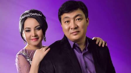 “Бізді қосылмаса деп тілеп, кедергі жасағандар болды”: Тоқтар Серік ешкімге айтпаған сырын ашты (ВИДЕО)