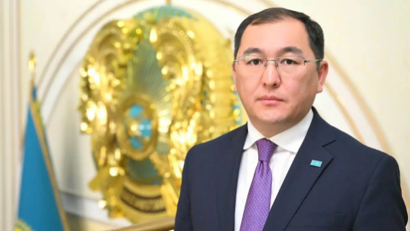 “Қызметі өсті”: Айбек Смадияров жауапты қызметке тағайындалды