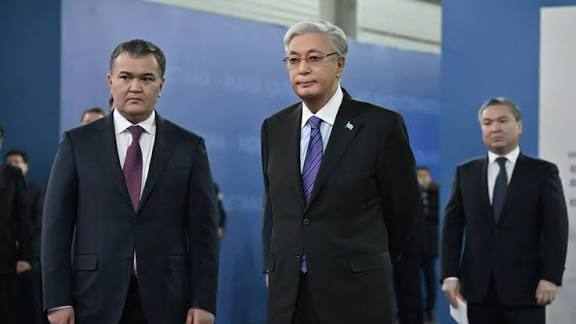 "Менің талаптарымды түсінетін адамды көрдім" - Президент Тоқаев Астана әкімінің мақтауын асырды (ВИДЕО)