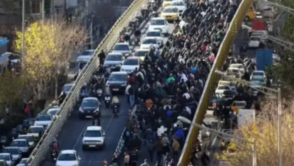 "Қаңтардағы Иран". Ирандағы жаппай наразылық кезінде 6 адам қаза тапты