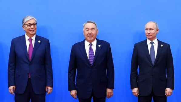 “Не айтылғаны маған қызық емес”: Тоқаев Назарбаевтың Путинмен кездесуі жайлы айтты