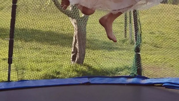 “Батутқа секіремін деп, мүгедек болып қалған” - Ақтөбедегі оқыс оқиға жайында ақпарат шықты