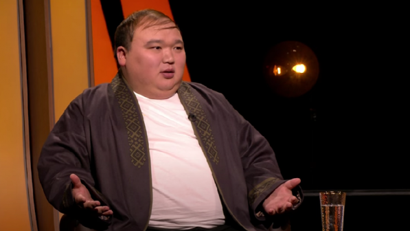  "161 келі салмағы бар". Белгілі актер "36 жасымда өмірім үзілуі мүмкін" деп хабарлап, шұғыл мәлімдеме жасады