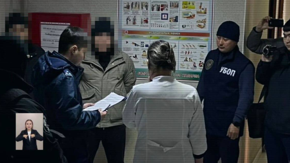 «Шекарадан заңсыз өткізіп келген» - Маңғыстауда шетелдік мигранттарға қызмет көрсеткендер әшкере болды