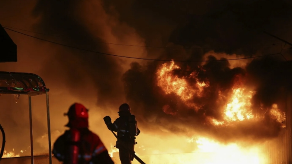 "Қаза тапқан адамның жеке басы анықталмай жатыр". Оңтүстік Кореядағы зауытта өрт шығып, қазақстандық із-түссіз жоғалып кетті