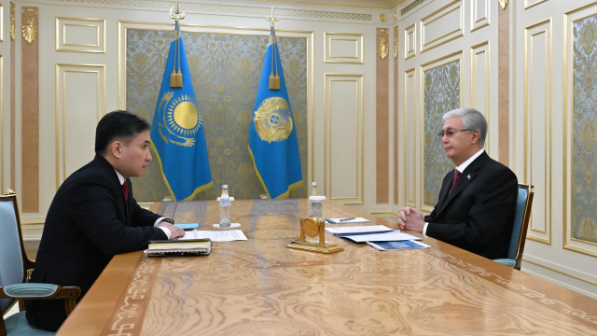 “Азаматтардың табысын ұлғайту, зейнетақы жүйесін жетілдіру”: Президент Еңбек министріне тапсырма берді