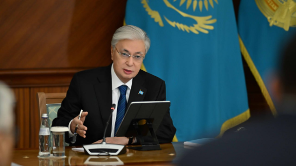 “Ел тағдырына әсер ететін ауқымды өзгеріс”: Тоқаевтың төрағалығымен Үкіметтің кеңейтілген отырысы өтіп жатыр 