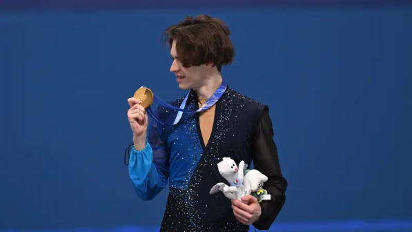 "II дәрежелі «Барыс» ордені табысталады". Қасым-Жомарт Тоқаев  Михаил Шайдоровты чемпион атануымен құттықтады