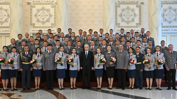 “Халқымыз сіздерді мақтан тұтады”: Президент UAE SWAT Challenge-2026 халықаралық жарысының жеңімпаздарын марапаттады