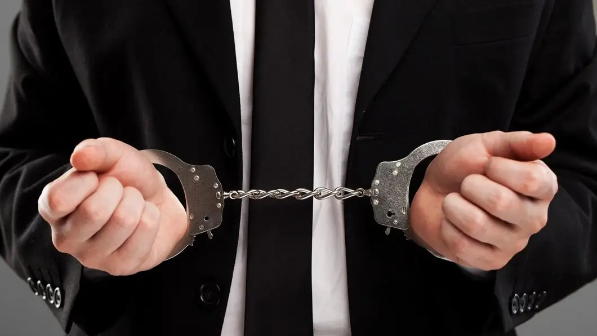 Қырғыз Республикасынан жалған шот-фактура жасаған күдікті экстрадицияланды