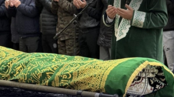 "Ауыр қаза". Көмірден уланған бүтін бір отбасының жаназасын шығарып тұрған имам құлап, есінен танды