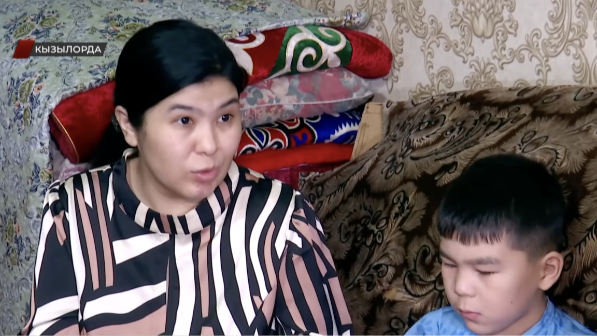 Үш жылдан бері ұйықтамаған қызылордалық бала қандай дертпен күресіп жүр?