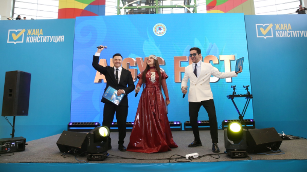 «ALGYS FEST» концерті аясында 5000-нан астам алматылық референдумды қолдады