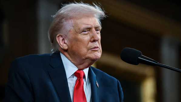 «Иранның теңіз флоты, әуе күштері жоқ! Олар жойылды!»: Трамп әлем күтпеген мәлімдеме жасады