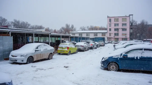 Қоспаевтың адамдары Алматыдағы Никольский базарын өздеріне қайтармақ болған