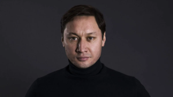 "Тыныштық па?": Азамат Сатыбалдының желідегі жазбасы елді алаңдатып қойды