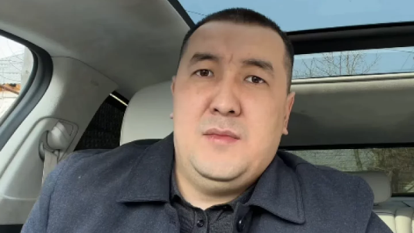 "Қазағым деп, шындықты айтып, шырылдаған, шыншыл азамат": Әділетхан Молдаханның інісі халықтан қолдау сұрады (ВИДЕО)