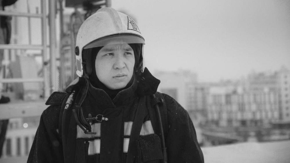 «Біз үшін мәңгі тірісің… Қыздарың сендей әкеміз бар деп мақтанады»: Асқар Забикуллиннің жары әсерлі жазба қалдырды