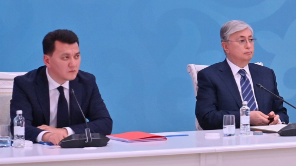 «Қазақтың прайм-эрасы басталғанына кәміл сенемін…»: Ерлан Қарин ерекше жазба жариялады (ВИДЕО)