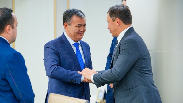 “Зор мәртебе әрі үлкен жауапкершілік”: Жеңіс Қасымбек қуанышты жаңалығын жария етті